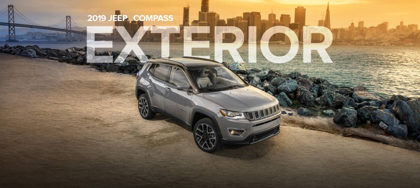 2019-Jeep-Compass-Exterior-Hero 