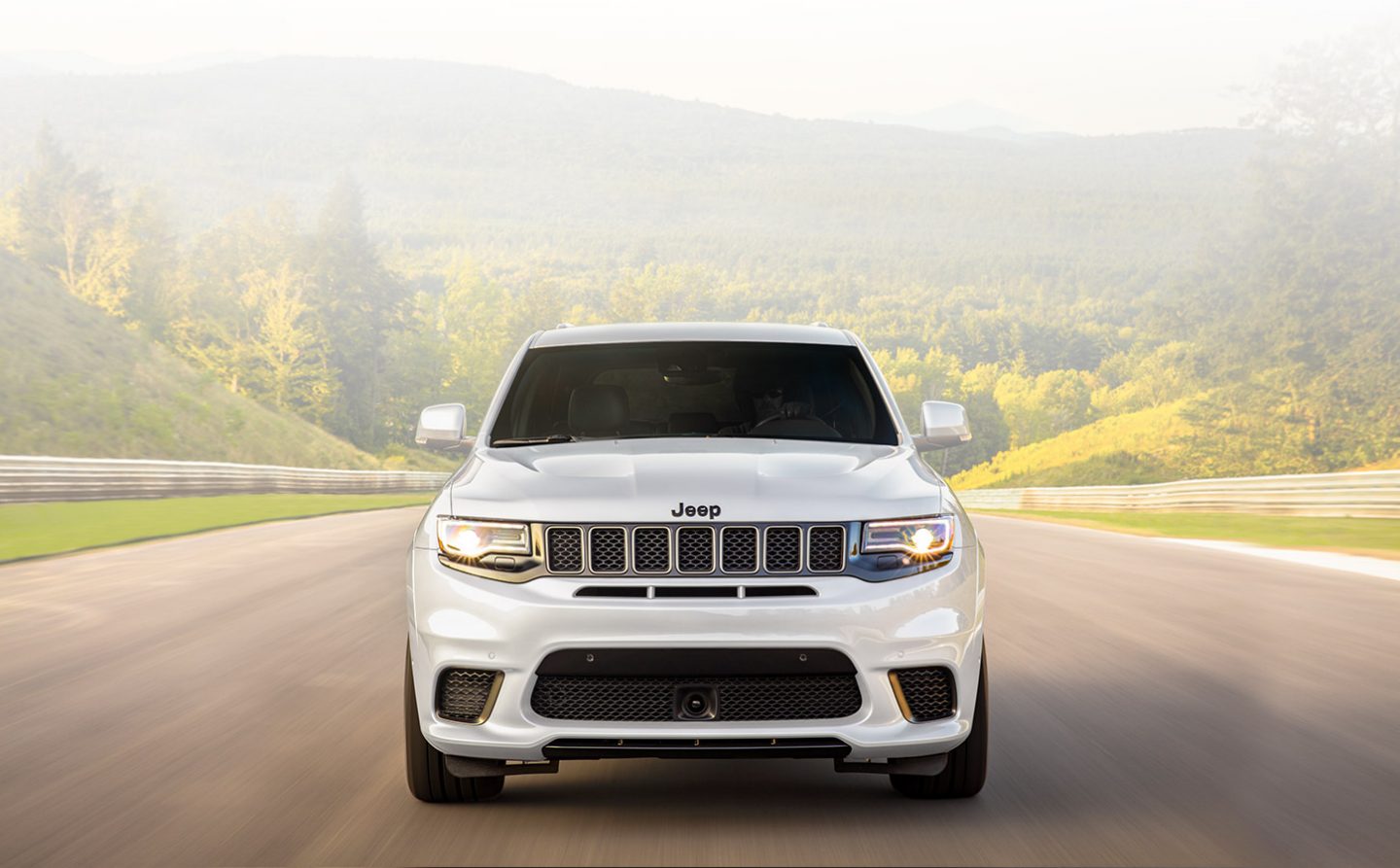 2019-Jeep-Grand-Cherokee-Performance-Airflow