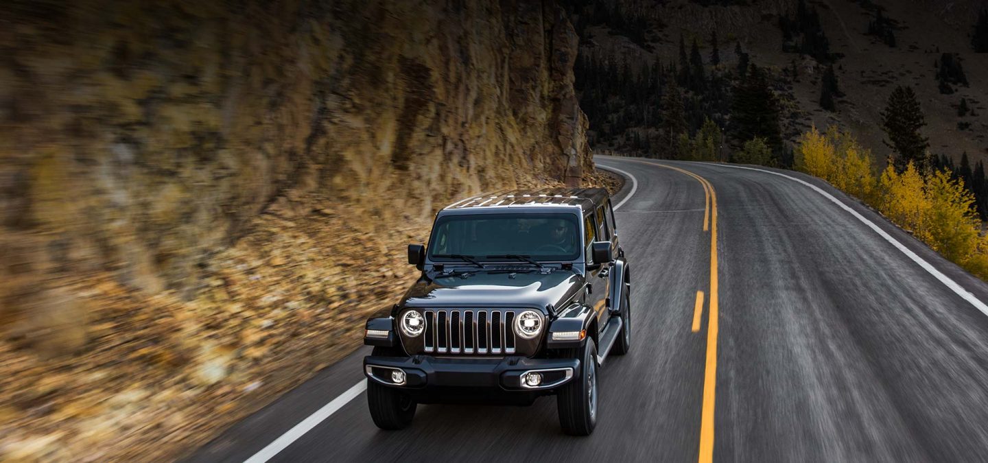 2019-Jeep-Wrangler-Safety-Hero