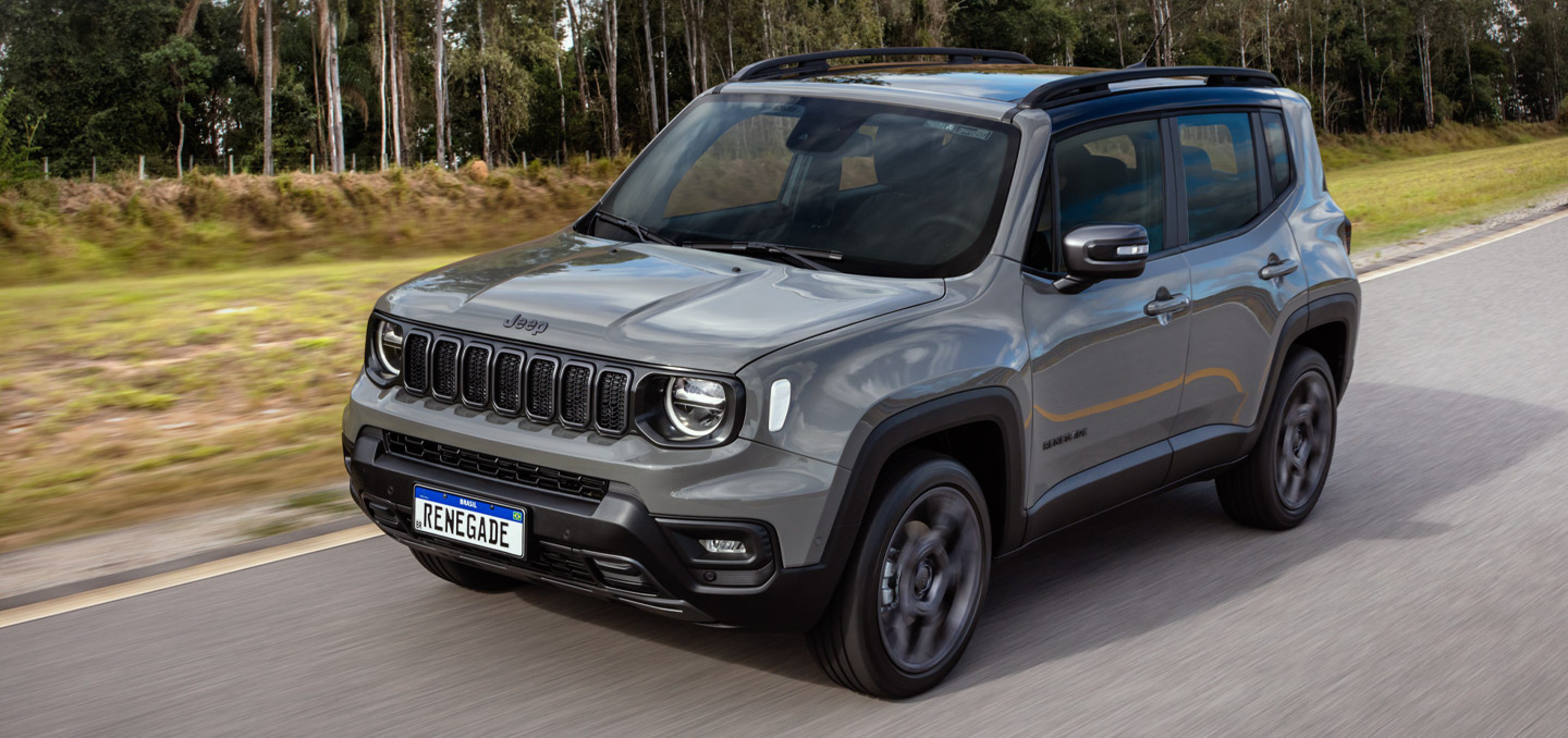 Jeep Renegade — Medie a noleggio da Green Rental Caserta